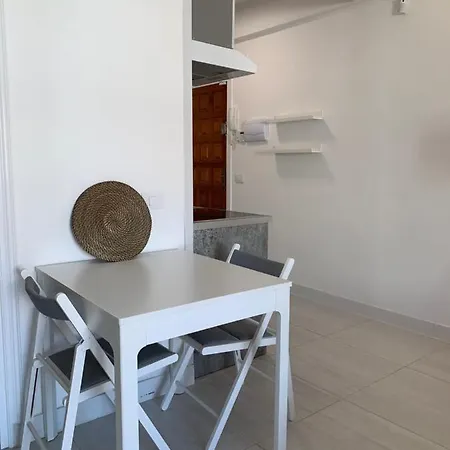 Apartment Estudio La Gavota, A 2 Minutos De La Playa *